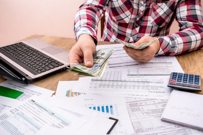 Beginner’s Guide to Tracking Your Spending